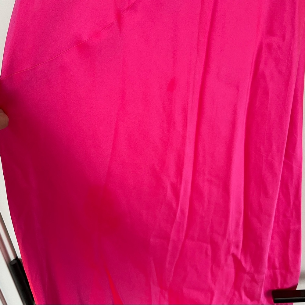 L’AGENCE Silk Gown - Picture 9 of 9